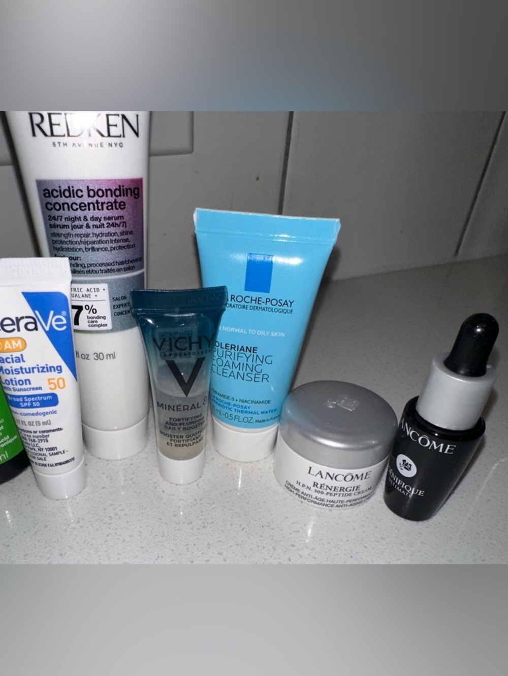 11 Piece Assorted Beauty Bundle - Picture 6 of 6